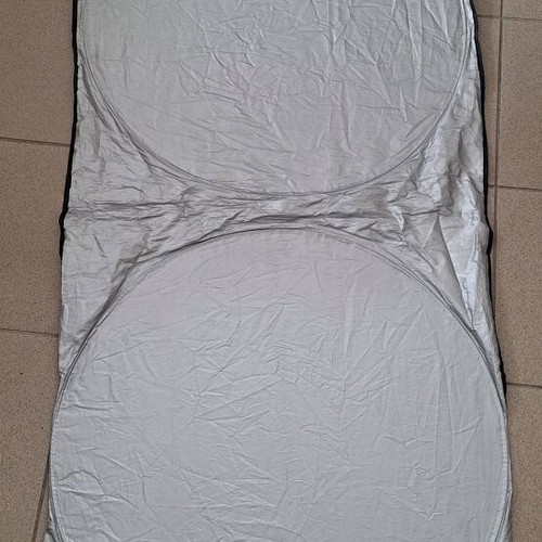 Car sunshade new with perimeter reinforcement