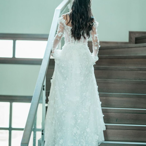 Constantino bridal wedding dress with detachable sleeves and veil