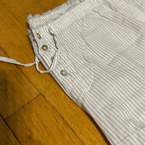 Pajama pants like new, white with stripes