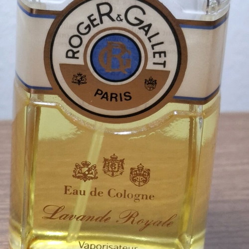 Roger & Gallet Eau de Cologne Lavande Royale 100 ml used, spray