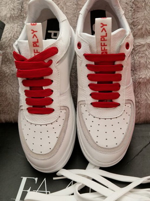 Play off leather athletic shoes, size 37, white and red