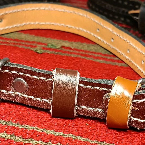 Leather dog collars like new, pack