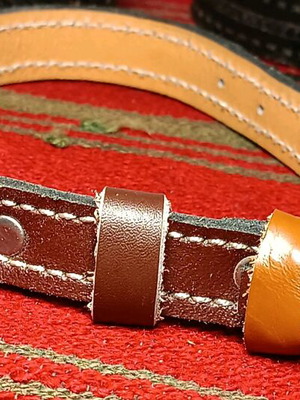 Leather dog collars like new, pack