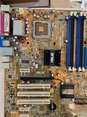 Asus P5GD1 PRO motherboard used, Socket LGA775, DDR1, ideal for retro build