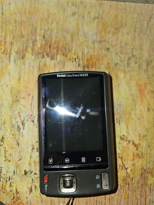 Kodak Easyshare M530 digital camera used