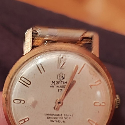 Mortima vintage mechanical wristwatch 17 jewels, gold case