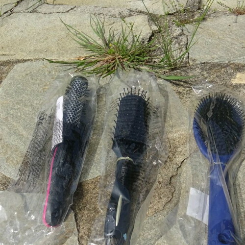 Comb set new, 6 unused