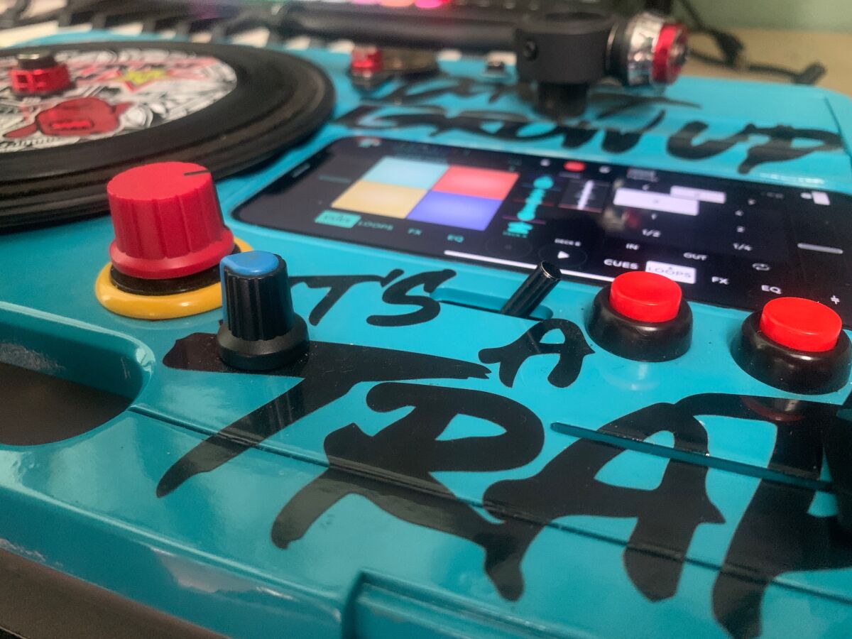 Vestax Handy Trax USB DJ turntable used… - € 185,00 - Vendora.cy