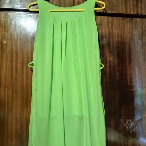 H&M airy green mini dress with belt loops