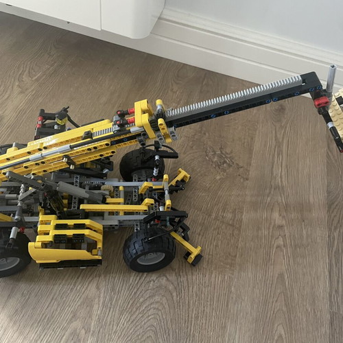 Lego Technic 8295 from 2008, like new, complete set