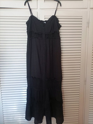 Crepe maxi dress H&M new with lace inserts black