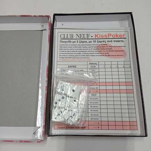 Club Neuf Kiss Poker board game used with dice