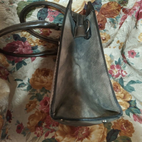 Large bag in excellent condition