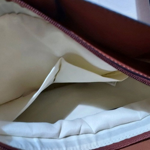 Τσάντα Medicine δερματινη ταμπα μεσαίου μεγέθους σαν καινούργιο