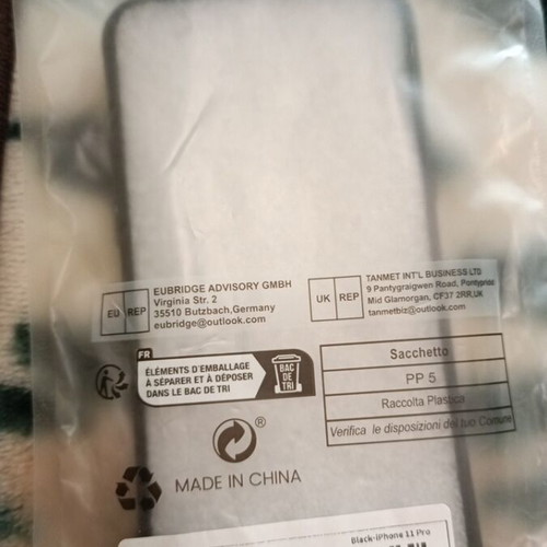 Iphone 11 Pro case new with soft inner surface