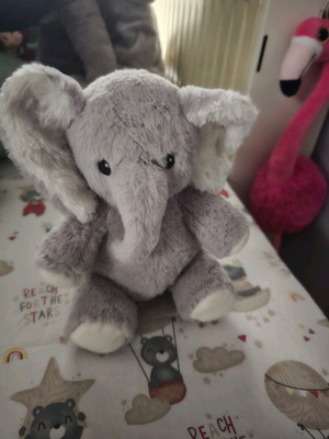 Elephant teddy like new with white noise and timer