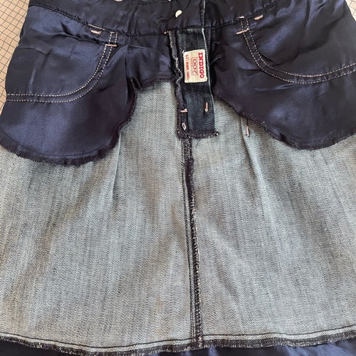 Armani Jeans skirt like new, size M / 38 / 10