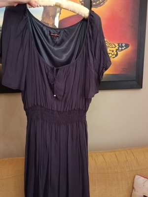 Summer satin dress like new, comfortable fit, sizes L-2XL, black and gray