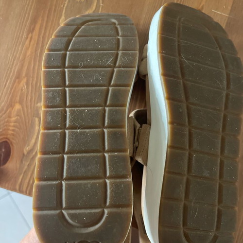 Ugg Australia women's sandals like new, size 36, beige