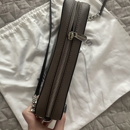 Michael Kors Jet Set Crossbody Bag like new, grey and brown