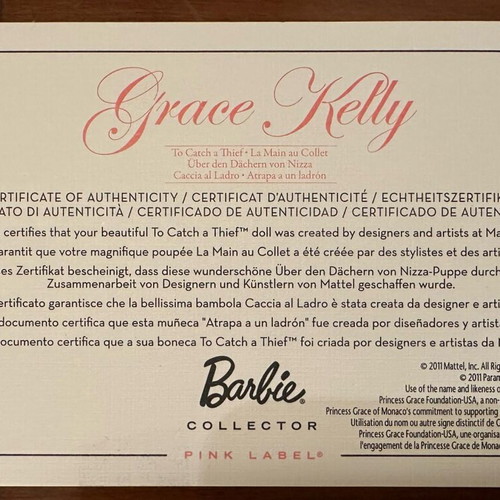 Collectible Barbie Grace Kelly To Catch a Thief 2011 Pink Label like new