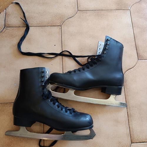 Ice Skates Rodgers Size 41 Like New, Leather Vintage