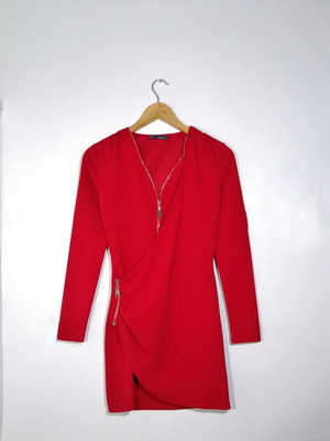 Red dress used, size S, with zipper