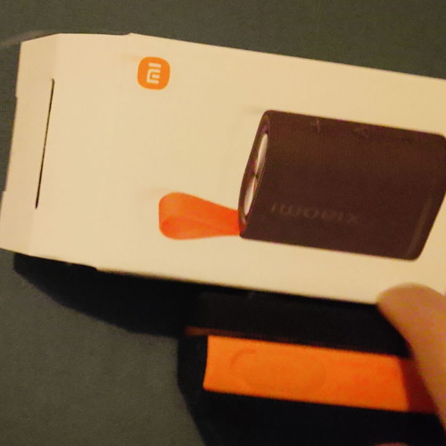 Xiaomi Sound Pocket 5W speaker and Bluetooth earbuds like new