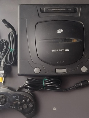 Sega Saturn κονσόλα μεταχειρισμένη, λειτουργεί κανονικά