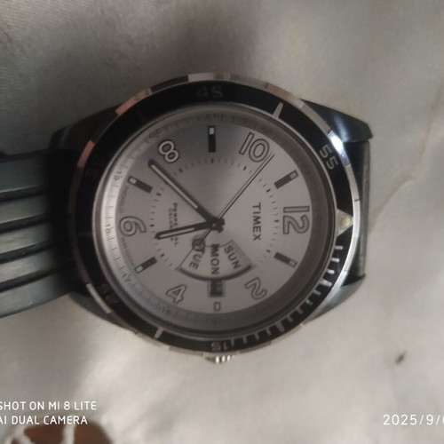 Timex Indiglo Perpetual Calendar Watch like new, men's