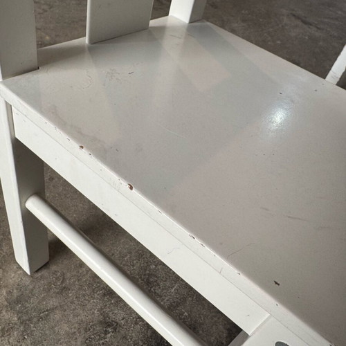 IKEA KRITTER children's set table and 2 chairs used
