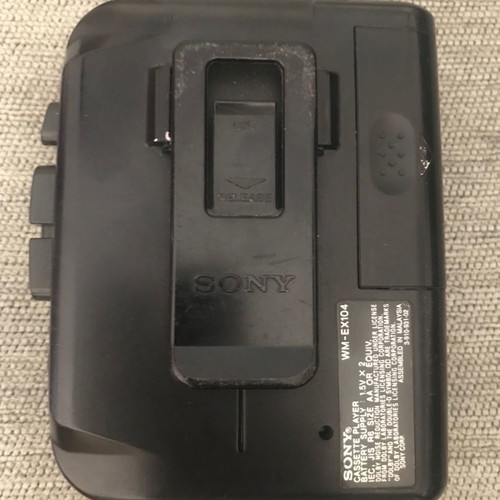 Walkman Sony WM-EX104 Mega Bass with anti-rolling mechanism, used