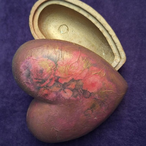 Styrofoam Heart-Shaped Box Decoupage new
