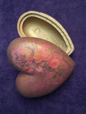 Styrofoam Heart-Shaped Box Decoupage new