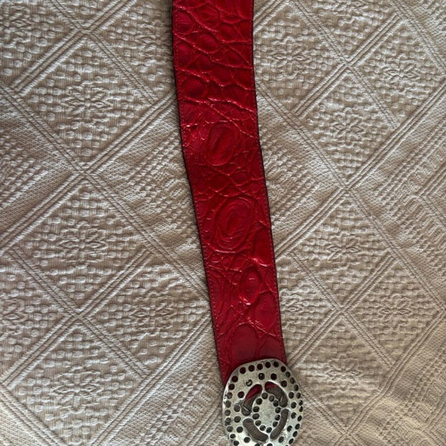 Red patent leather belt like new, size 100
