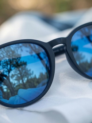 Enzo EZ2283 C02 Blue Sunglasses used, unisex