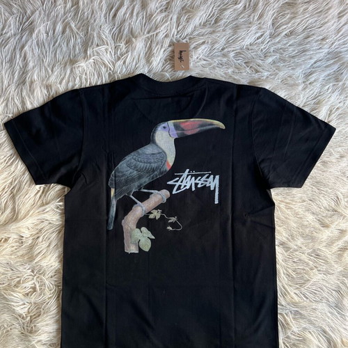 Stussy Toucan Tee size Small new, black