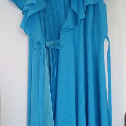 Maxi evening dress turquoise like new, one size