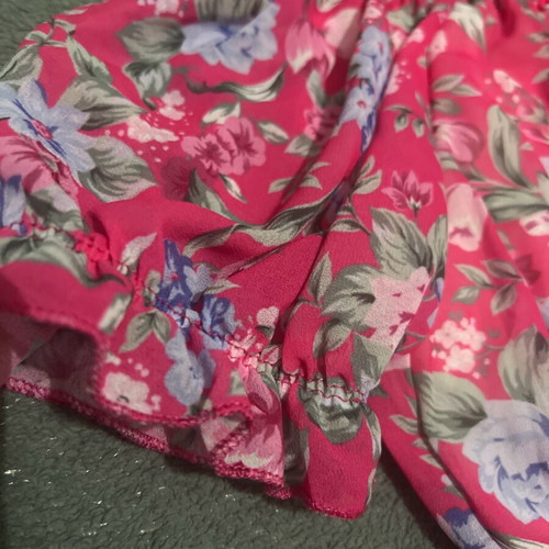 Crop top like new with ruching pink, size S/M