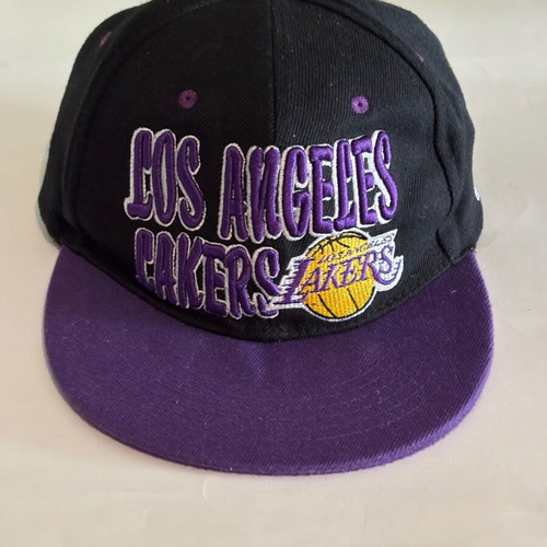Lakers Los Angeles jockey hat like new, authentic