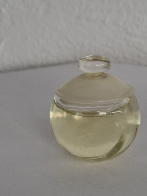 Noa By Cacharel .25oz/7ml EDT Splash μίνι γυναικείο άρωμα βίντατζ