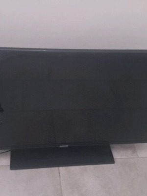 Led Samsung 40 инча като нов