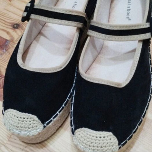 Espadrilles double sole black with strap new, size 40