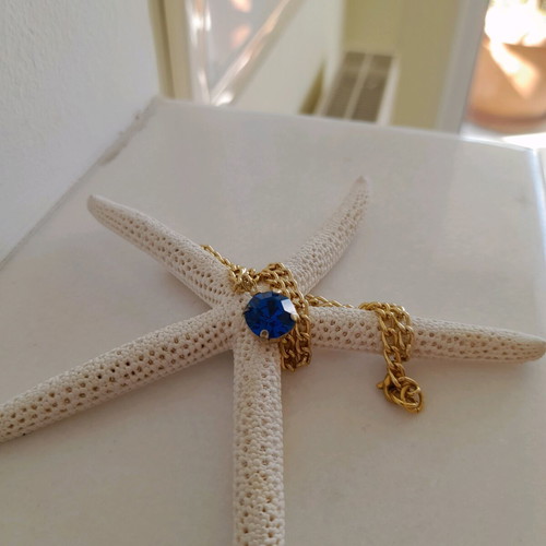 Necklace with blue crystal and gold chain new