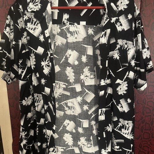 Pop Air shirt, black and white with palm tree pattern