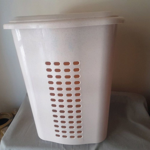 Plastic storage basket like new, dimensions 57x45 cm