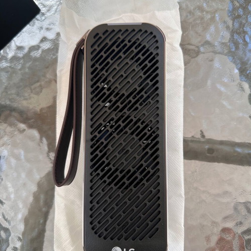LG PuriCare Mini Air Purifier AP151MBA1 new, portable
