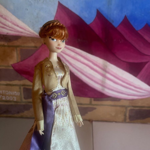 Frozen Disney Collectible Queen Anna Doll, Finale Dress