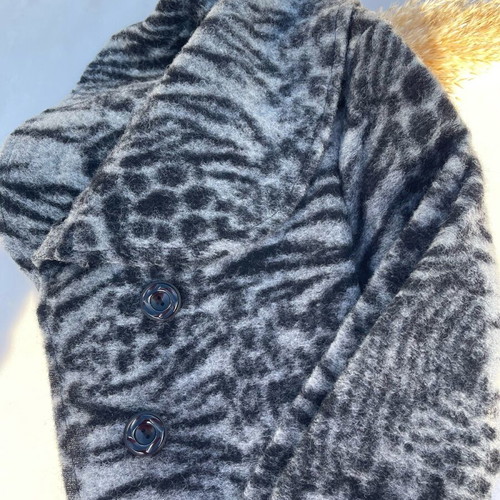 Women's outerwear with zebra pattern like new, One Size