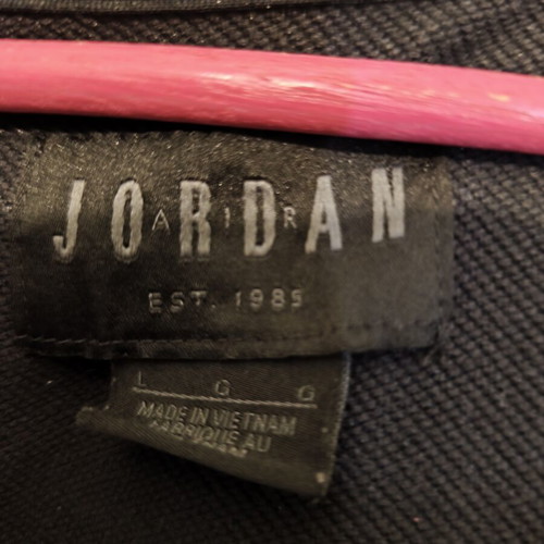 Jordan men's jacket large, like new, dark blue